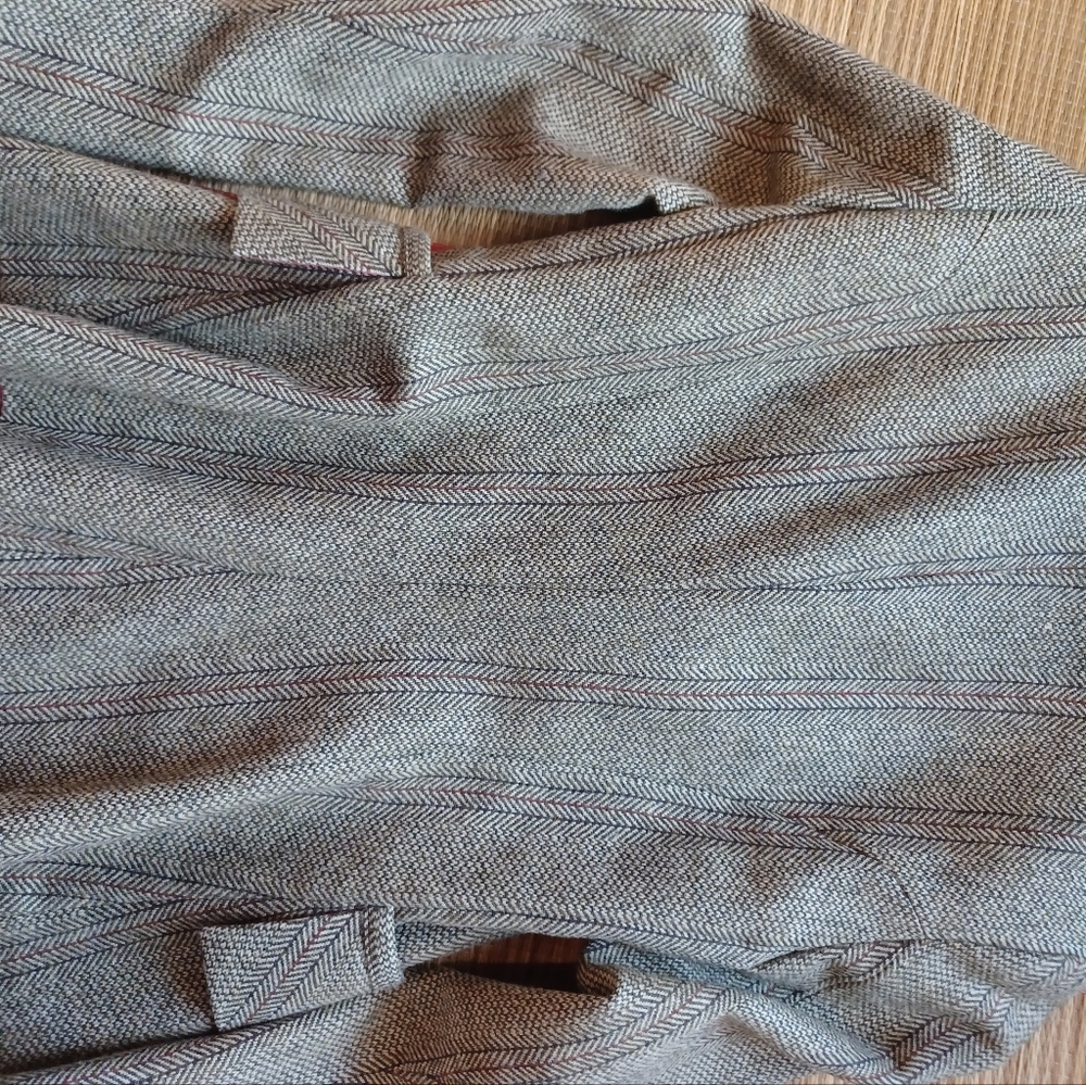 T.ba Wool jacket. - Picture 2 of 8
